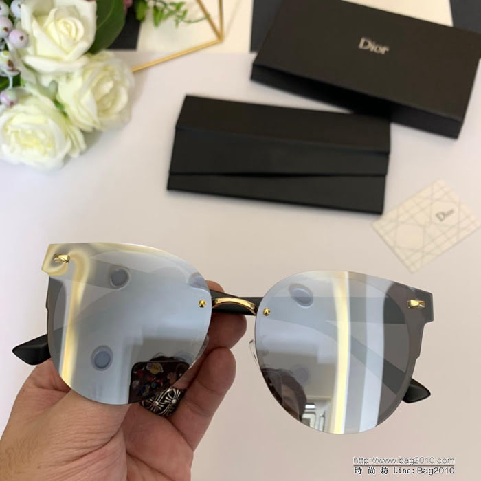 DIOR-迪奧 新款 貓形眼鏡 百搭女款 太陽鏡 大氣優雅 佩戴舒適  lly1482